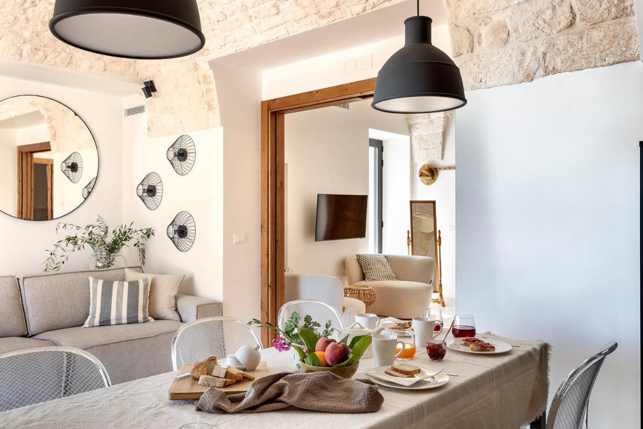 Vilaa Isa Beautiful Villa And Trullo In Ostuni Exterior photo